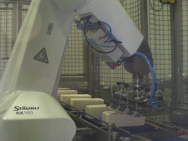 robot pour la manipulation de fromage mozzarella